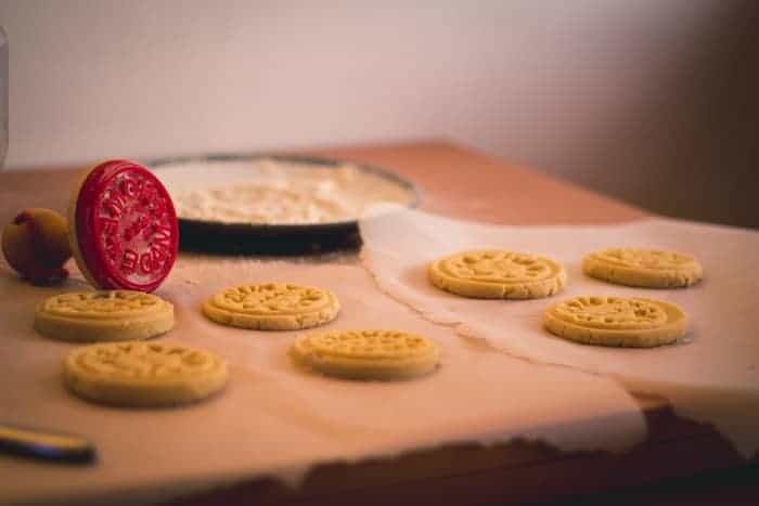 can-you-use-parchment-paper-on-the-grill-foryourgrill