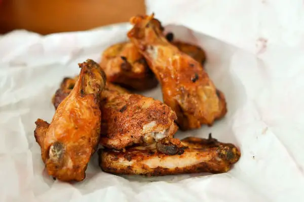 How To Make Dry Rub Wings That Are Crispy Outside And Juicy Inside