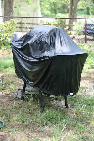 Tips For Maintaining A Clean Grill Cover